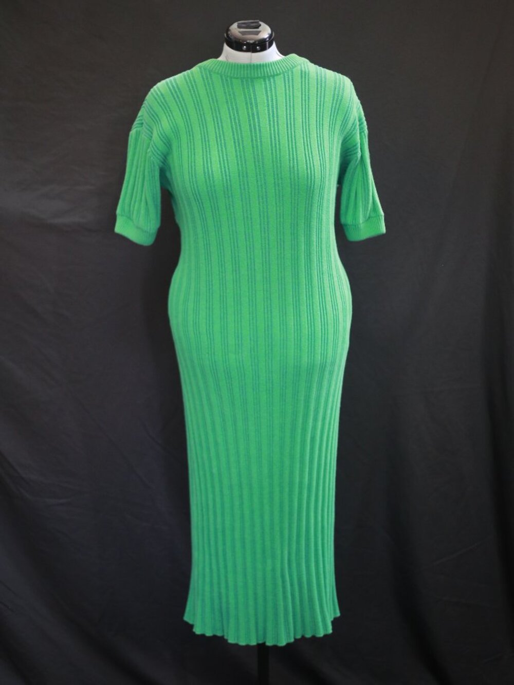 Rue Stiic Wren Knit Midi Dress โ Green โ Size 1X โ Keyhole Back โ NWT